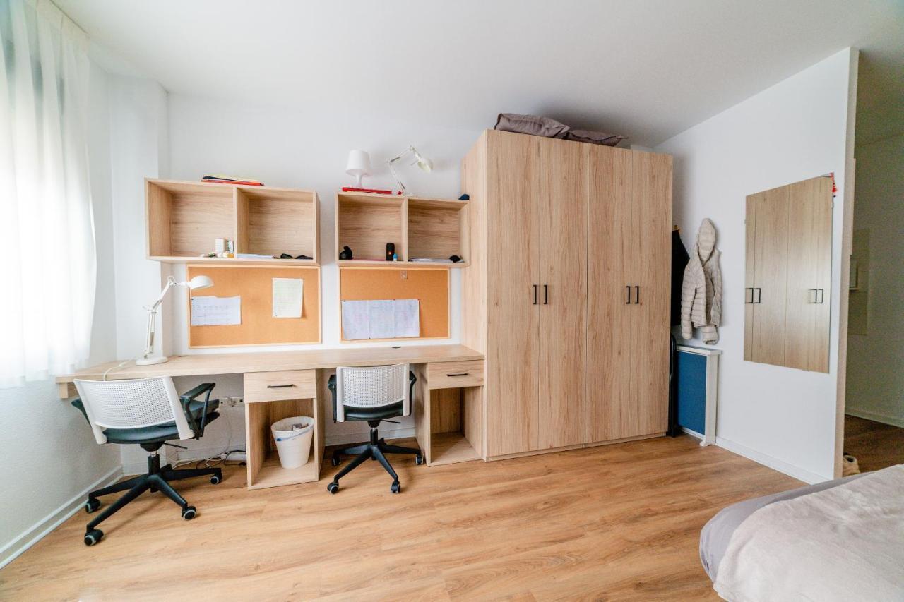 Micampus Logrono Student Residence Экстерьер фото