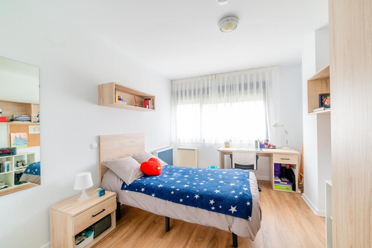 Micampus Logrono Student Residence Экстерьер фото